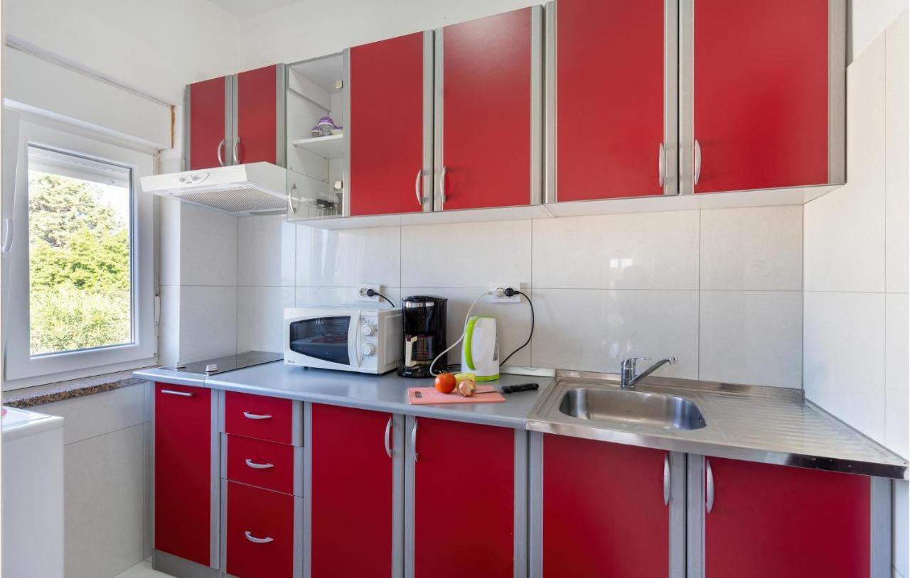 Cozy Apartment In Krk With Kitchen 克尔克 外观 照片